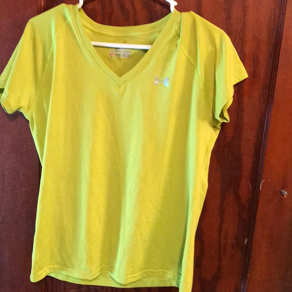 Under armour tee